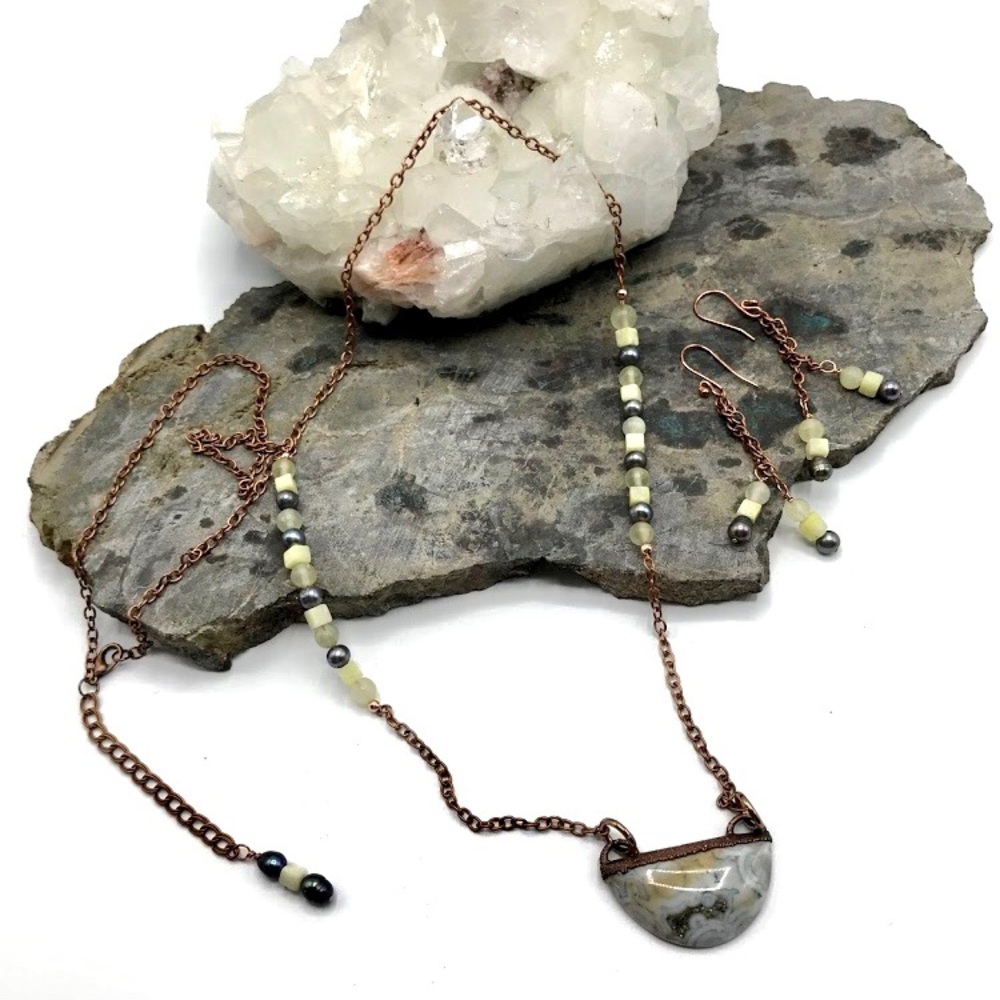 Necklace & Earring Set